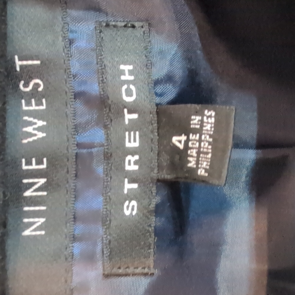 Nine West Fitted Stretch Blazer Size 4 - Picture 3 of 8